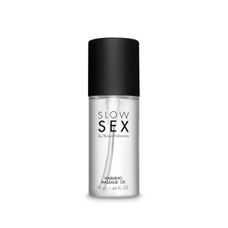 LEO Warming Massage Oil bottle black and white front view